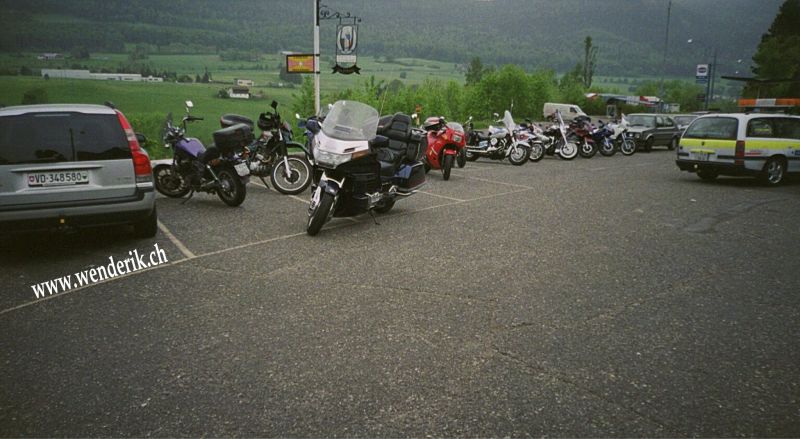 b0245_64w_800.jpg