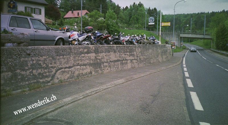 b0245_66w_800.jpg