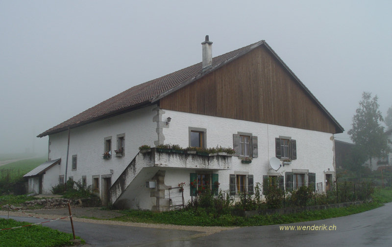 Ferme  vendre au Val de Travers dans le Jura Neuchtelois - Cette photo peut tre distribue librement - DSC00022_w_l800_c15.jpg