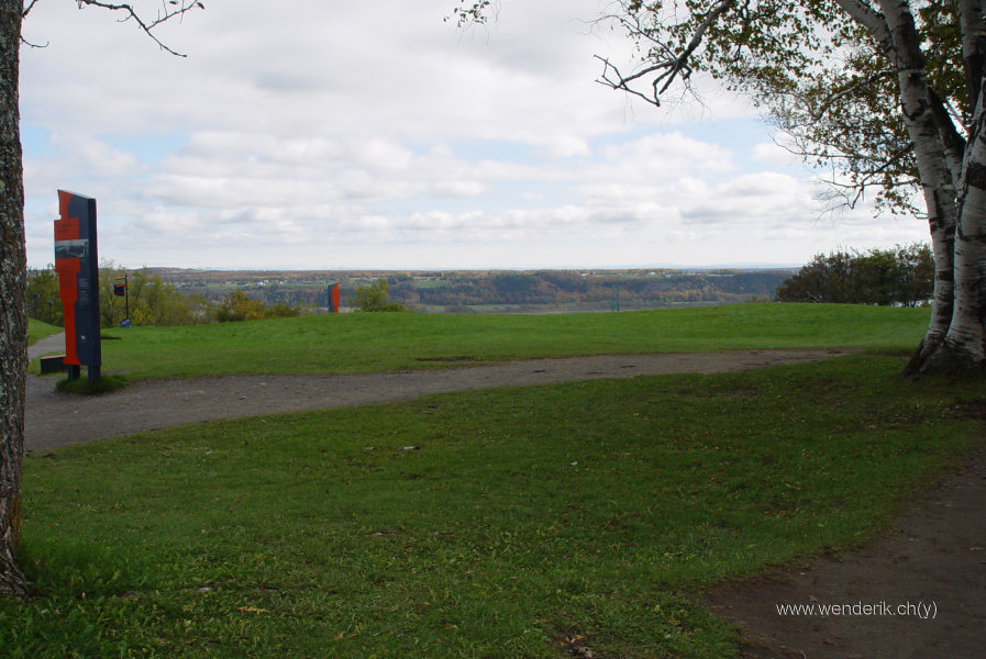 DSC05479_w_h600_c15.jpg