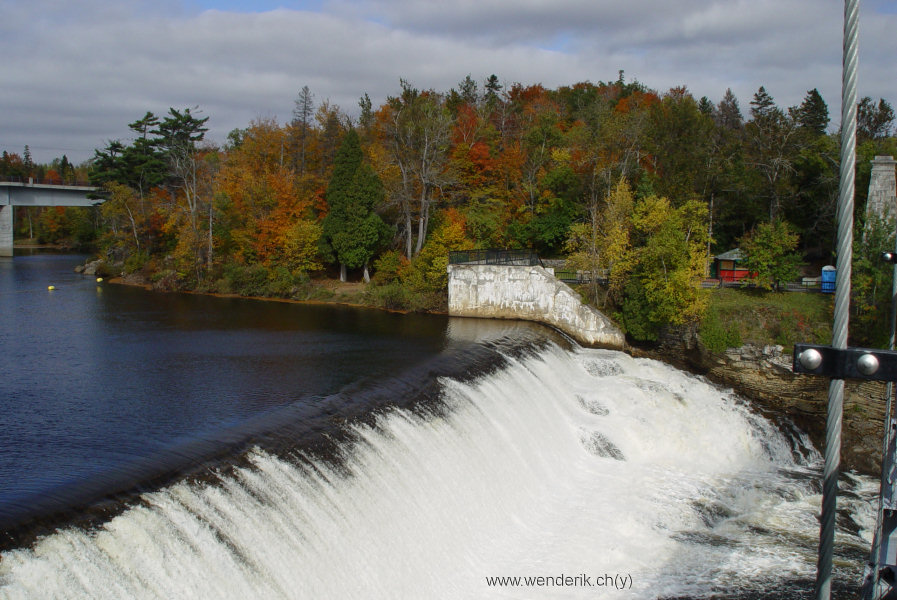 DSC05503_w_h600_c15.jpg