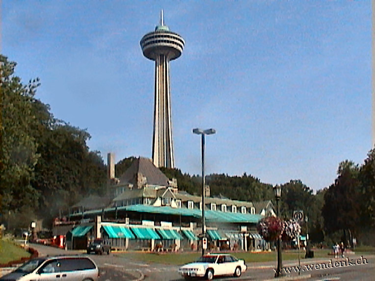 DSC00005_w_h573_c15.jpg
