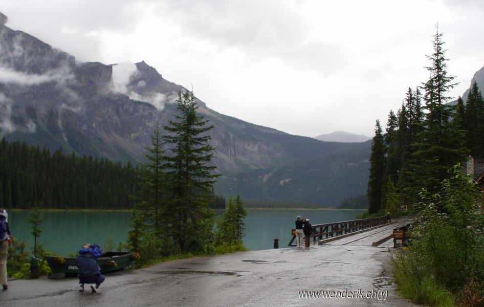 Emerald Lake, Yoho national park... 