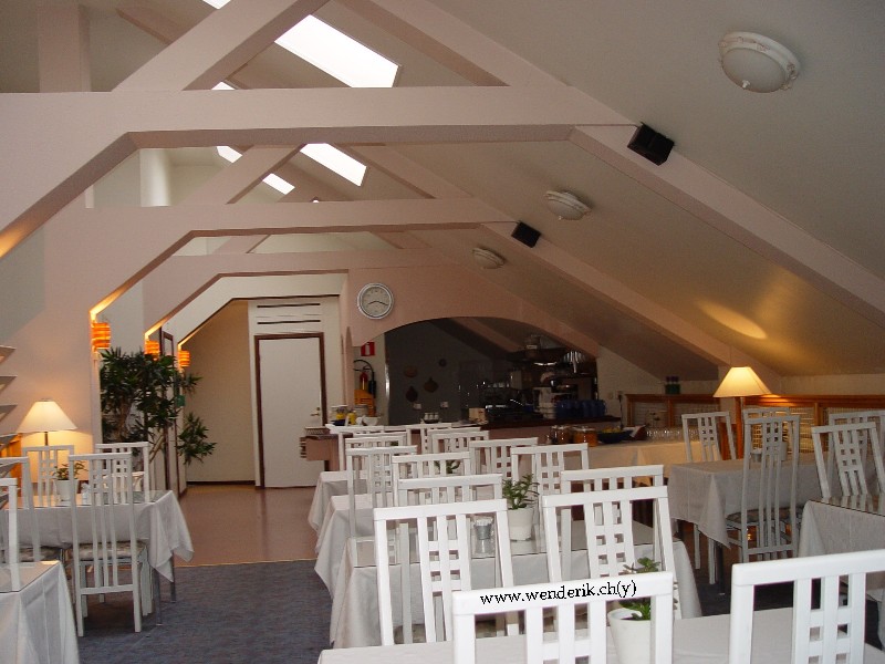 DSC01112_w800.jpg