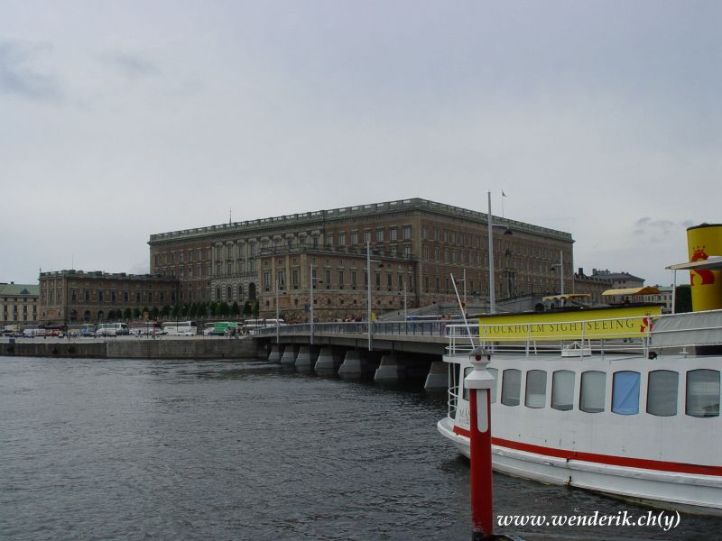 DSC01002_w_800.jpg